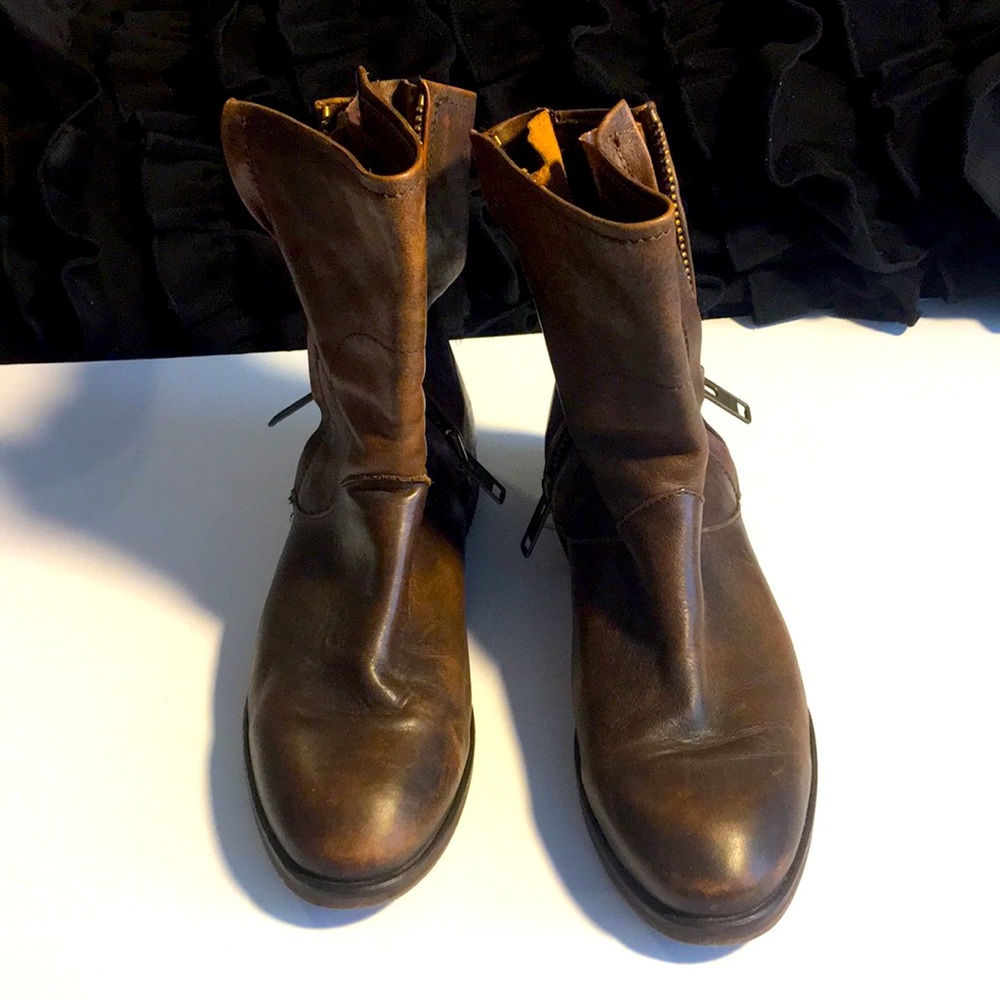 HINGED DOUBLE ZIPPER LEATHER BOOTS